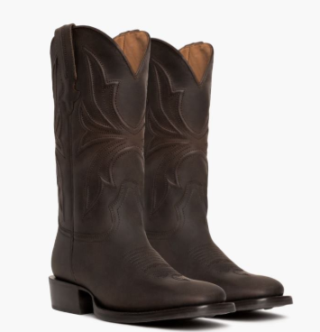 D&eacute;couvrez le charme intemporel des bottes Thursday pour une &eacute;l&eacute;gance au quotidien