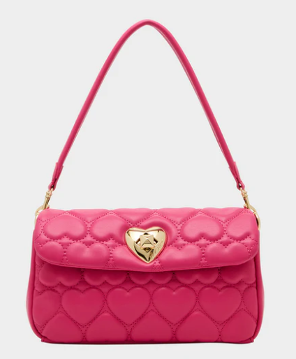 Porter les accessoires et chaussures Betsey Johnson rend mes tenues plus originales et joyeuses